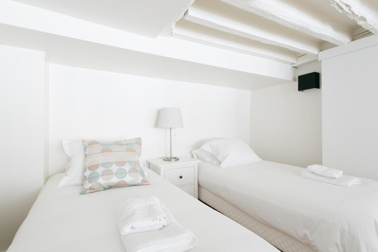 Lafayette Private Apartment Paris Bagian luar foto